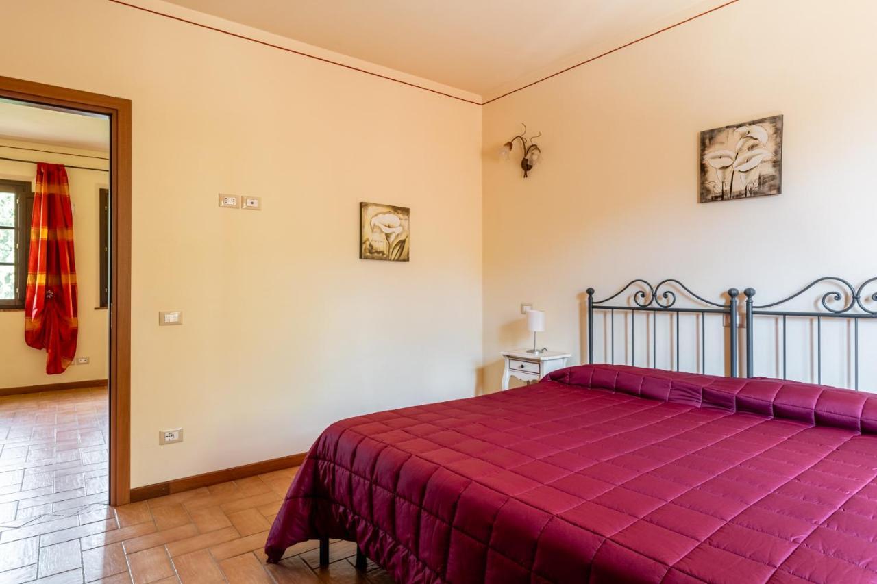 Casolare Dei Fiori - Calla Montecarlo Εξωτερικό φωτογραφία